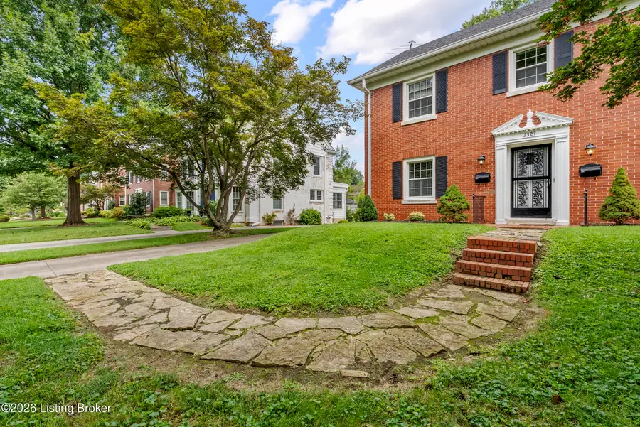 2323 Broadmeade Rd, Seneca Gardens, KY 40205 - #3