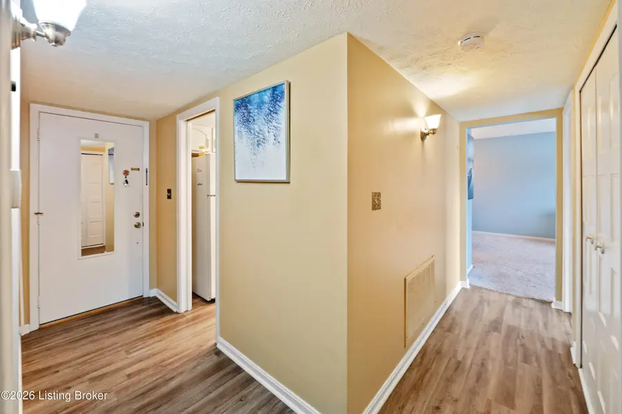316 El Conquistador Pl, Louisville, KY 40220 - #3