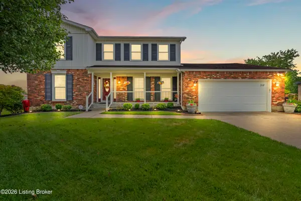 312 New England Ct, Louisville, KY 40214