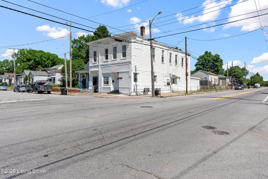 2201 Griffiths Ave, Louisville, KY 40212 - #3