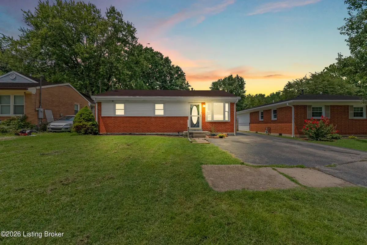 10612 Charlene Dr, Fairdale, KY 40118 - #1