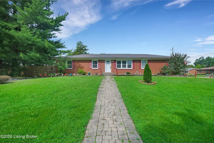 8206 Ardenia Ln, Louisville, KY 40228 - #2