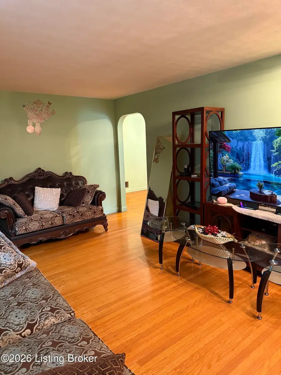 2237 Thurman Dr, Louisville, KY 40216 - #2