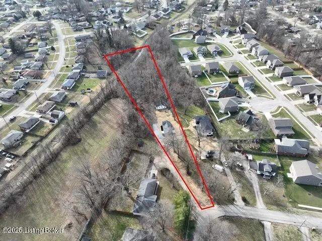 2724 Triplett Ct, Louisville, KY 40216 - #2