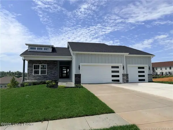 1002 Nash Dr, Georgetown, IN 47122