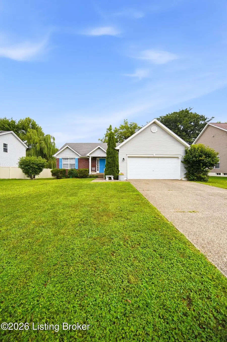 7711 Bridlewood Pl, Louisville, KY 40228 - #2