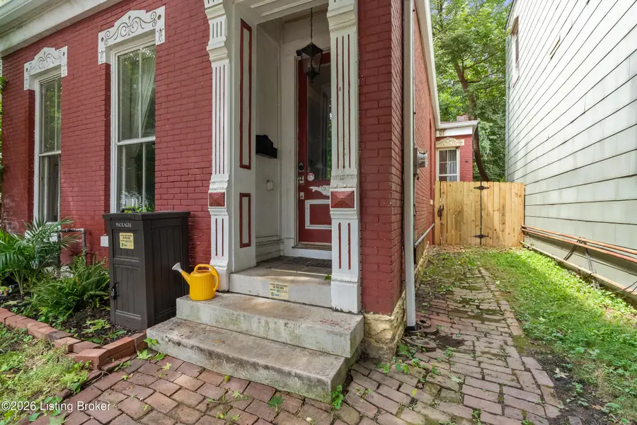 1238 S Floyd St, Louisville, KY 40203 - #2