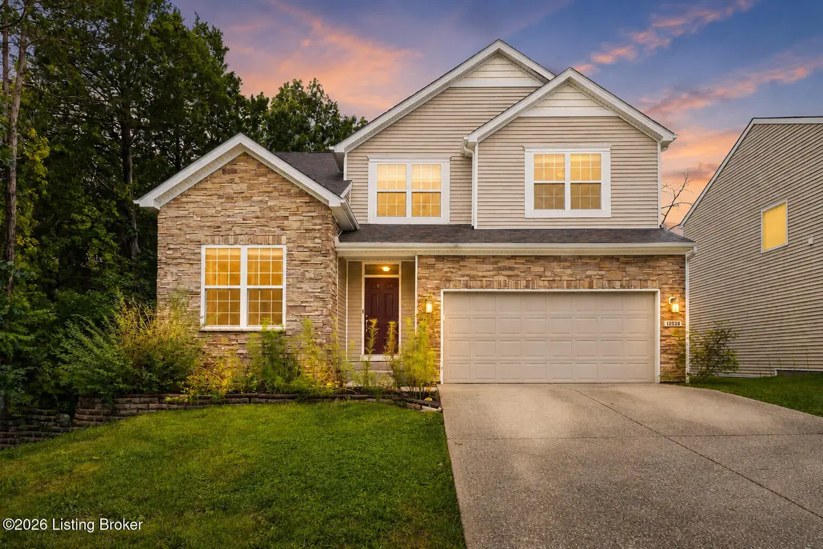 12528 Deer Lake Ln, Louisville, KY 40299 - #1
