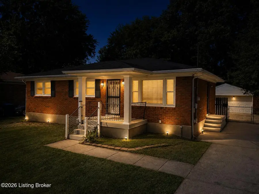 3511 Pinecroft Dr, Louisville, KY 40219 - #2
