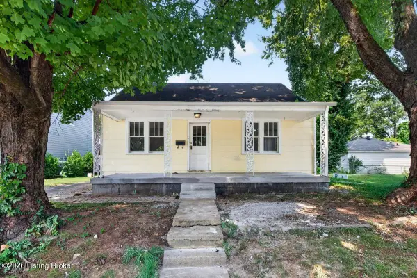 206 S 2nd St, Bardstown, KY 40004