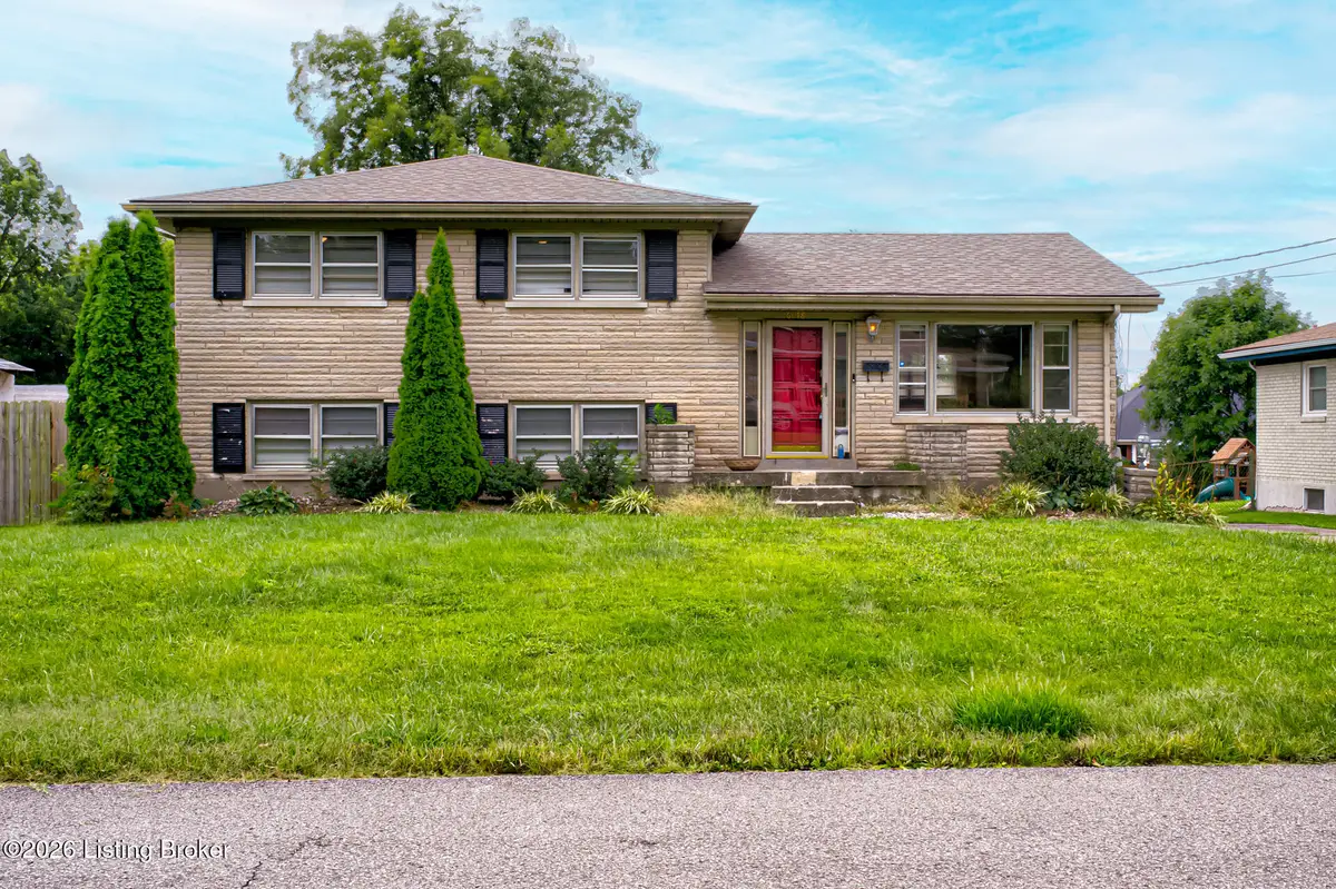 6018 Bay Pine Dr, Louisville, KY 40219 - #1