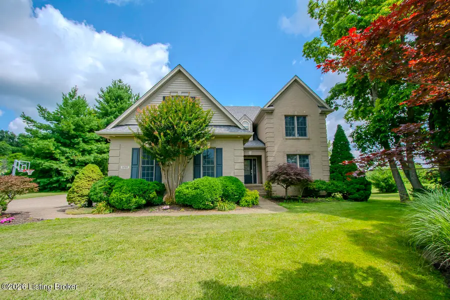 3707 High Crest Ct, Crestwood, KY 40014 - #2