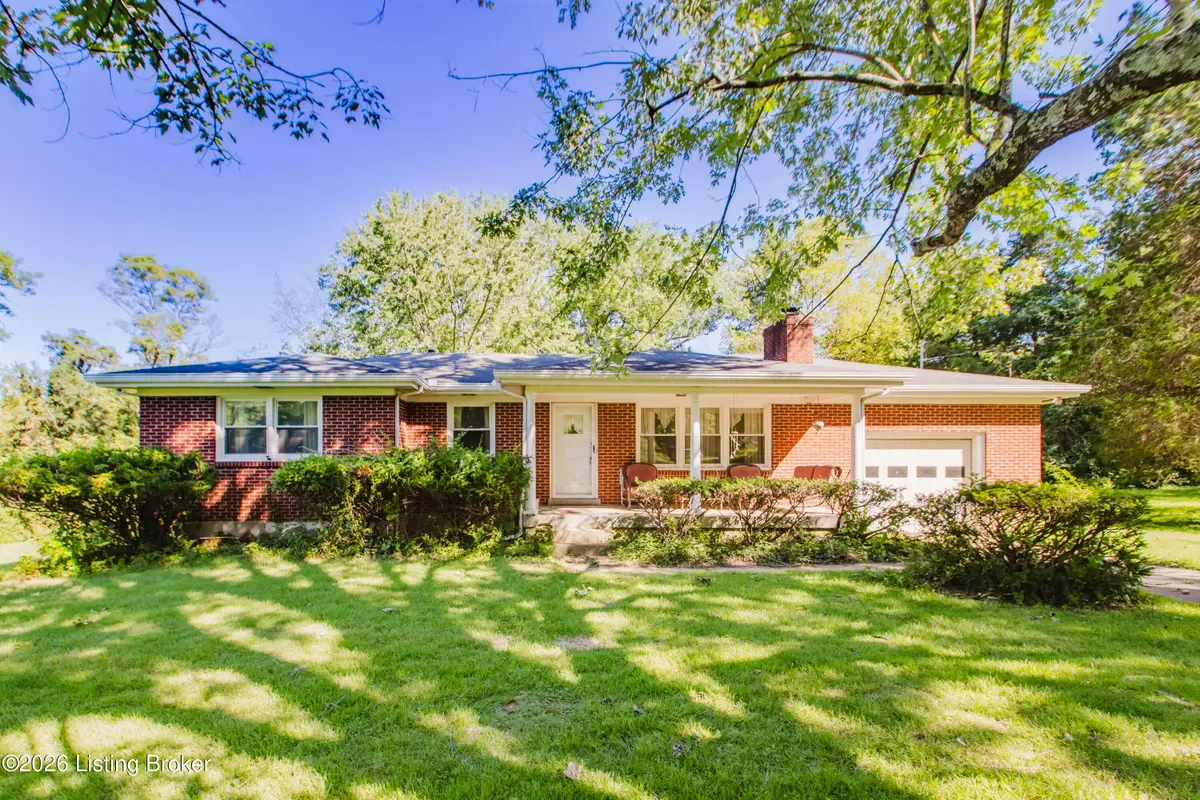 10122 Mary Dell Ln, Jeffersontown, KY 40299 - #1