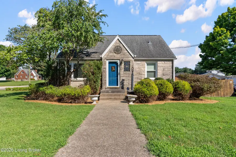 4901 Ranchland Dr, Louisville, KY 40216 - #2