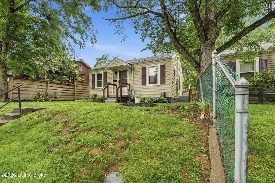 1059 Dixon Ave, Louisville, KY 40217 - #2