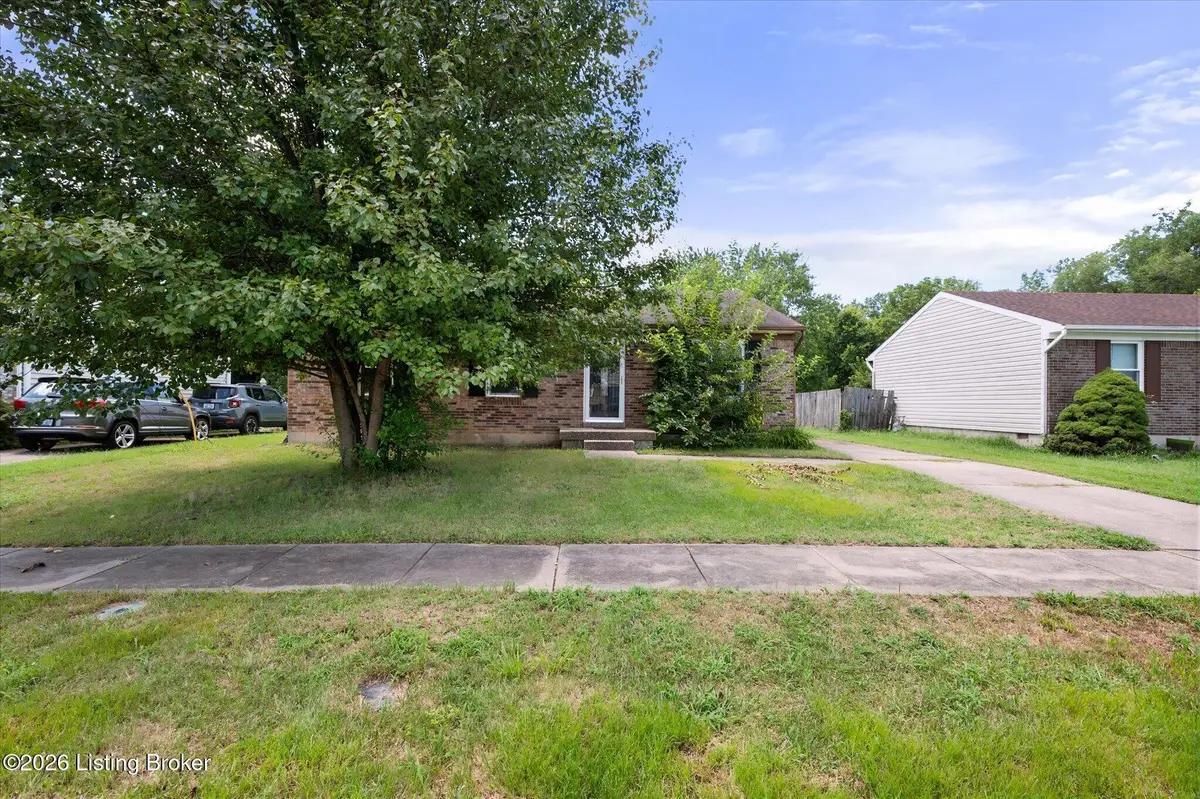 10508 Hill Peak Ct, Louisville, KY 40229 - #1