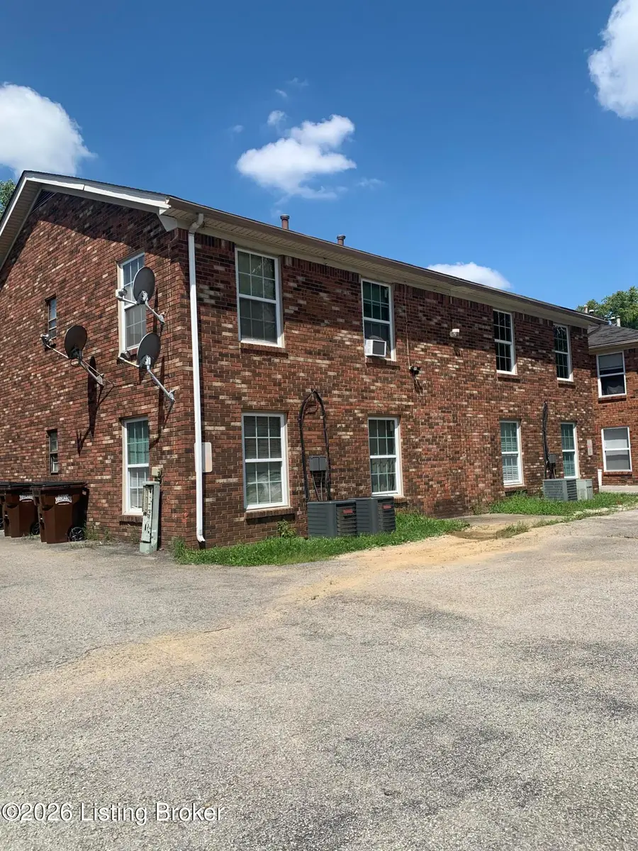 7515 Garrison Rd, Louisville, KY 40214 - #3
