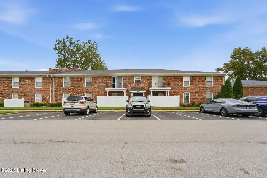 4820 Westmar Terrace #APT 1, Louisville, KY 40222 - #2