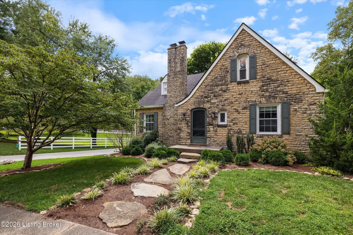 200 Idlewylde Dr, Louisville, KY 40206 - #1