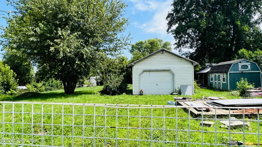721 7th St, Carrollton, KY 41008 - #3