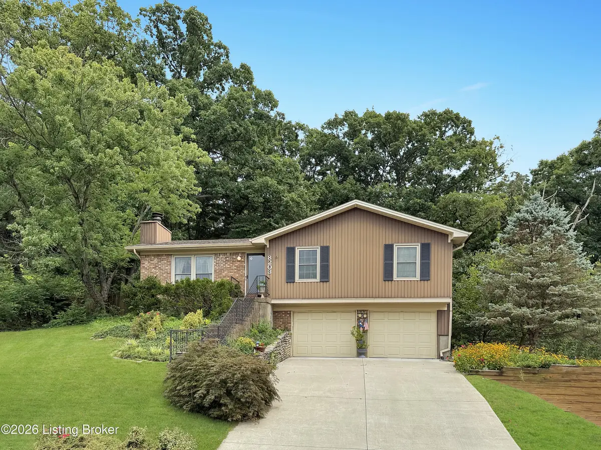 8203 Flicker Pl, Louisville, KY 40214 - #1
