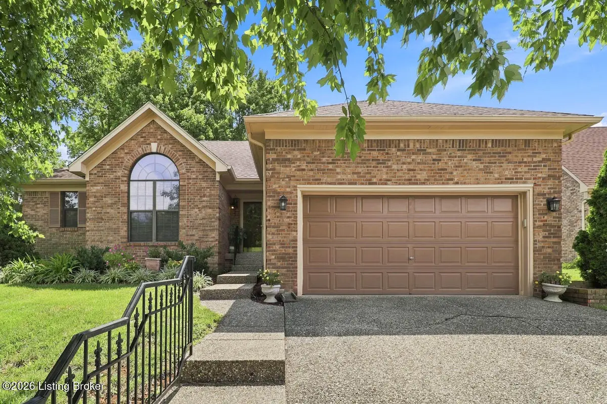 3026 Bradford Grove Ln, Louisville, KY 40220 - #1