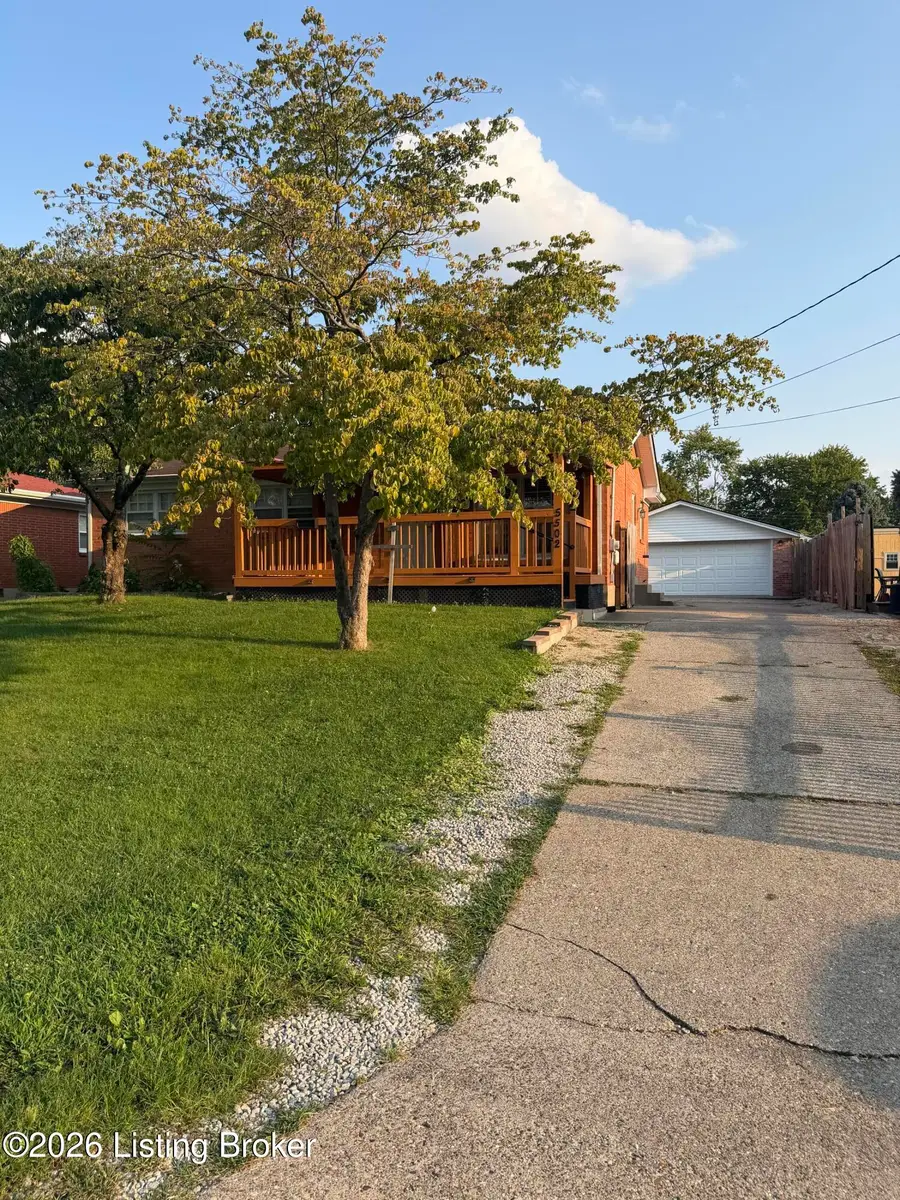 5502 Georgia Ln, Louisville, KY 40219 - #3