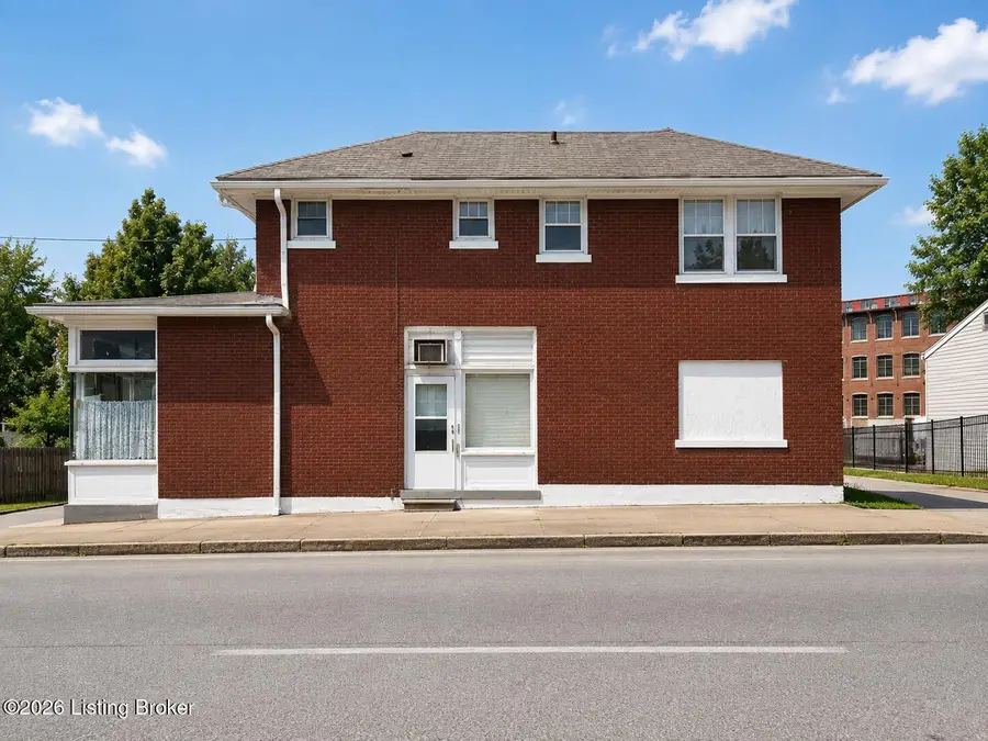 1069 E Oak St, Louisville, KY 40204 - #2