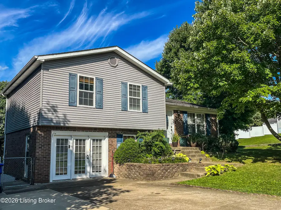 501 Aaron Way, Leitchfield, KY 42754 - #2
