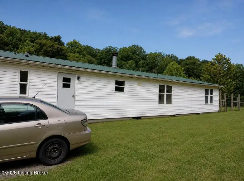 568 Brown Hollow Rd, Hustonville, KY 40437 - #3