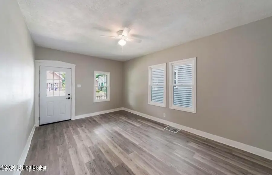 2146 W Gaulbert Ave, Louisville, KY 40210 - #2
