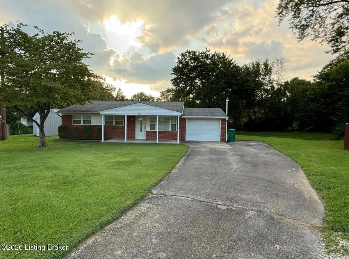 261 Springwood Dr, Louisville, KY 40229 - #1