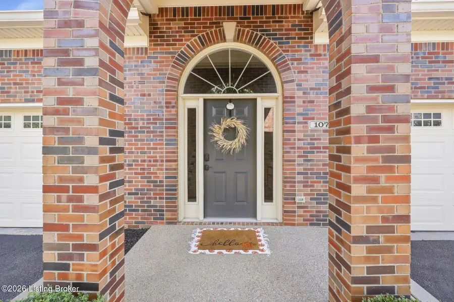 107 Treslyn Way, Louisville, KY 40245 - #3