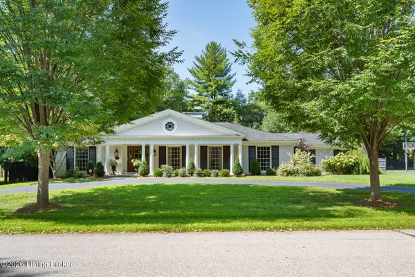 2004 Starmont Rd, Louisville, KY 40207