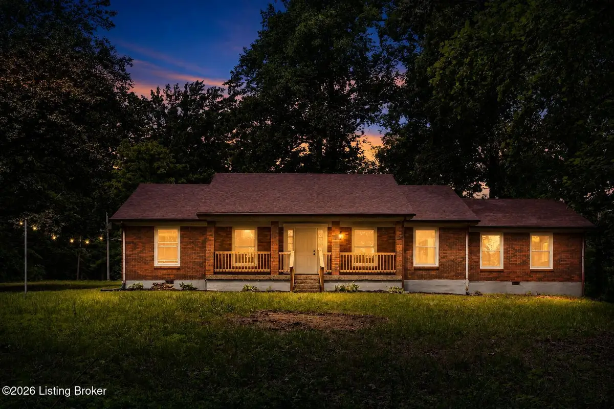 251 Colyer Ln, Shepherdsville, KY 40165 - #1