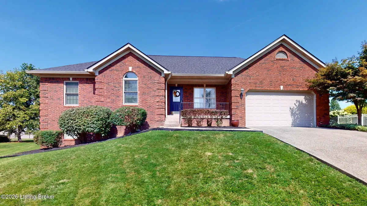 5305 Stonybrook Ct, Jeffersonville, IN 47130 - #1