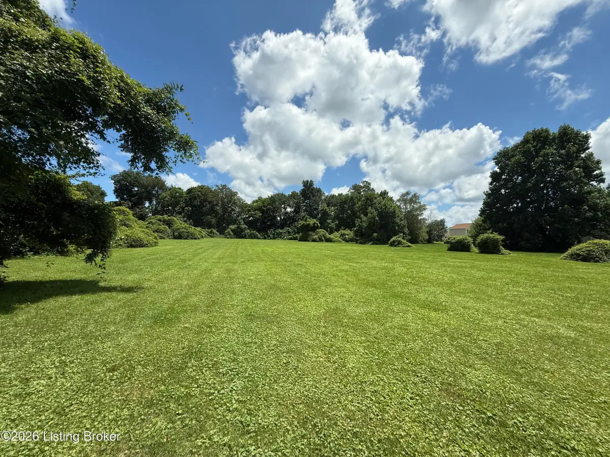 5101 Fegenbush Ln, Louisville, KY 40228 - #1
