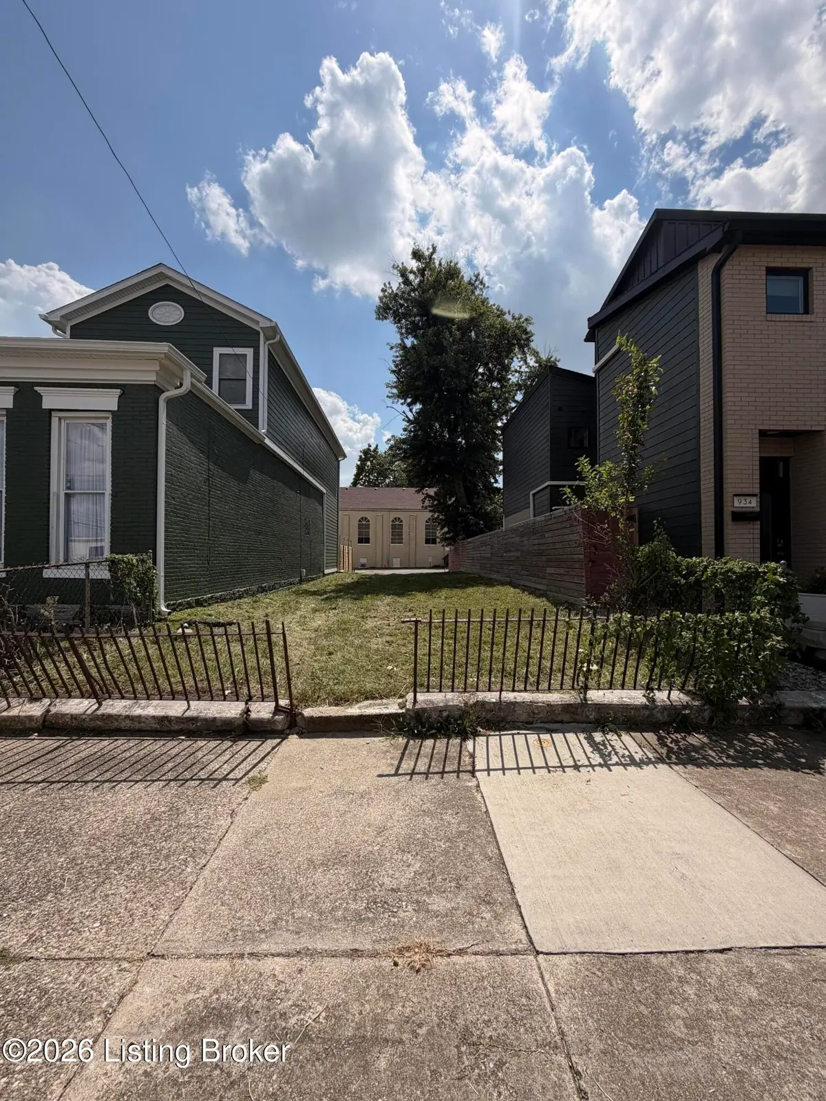 936 E Jefferson St, Louisville, KY 40206 - #1