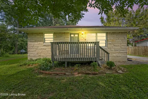3809 Susan Ln, Louisville, KY 40229