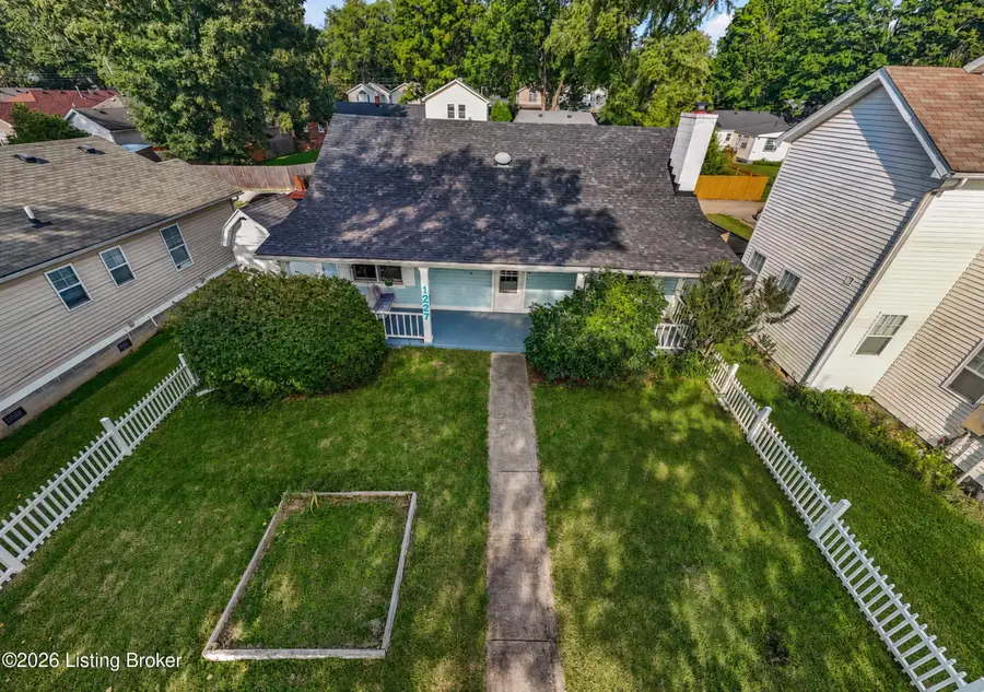 1227 Ormsby Ln, Louisville, KY 40222 - #3