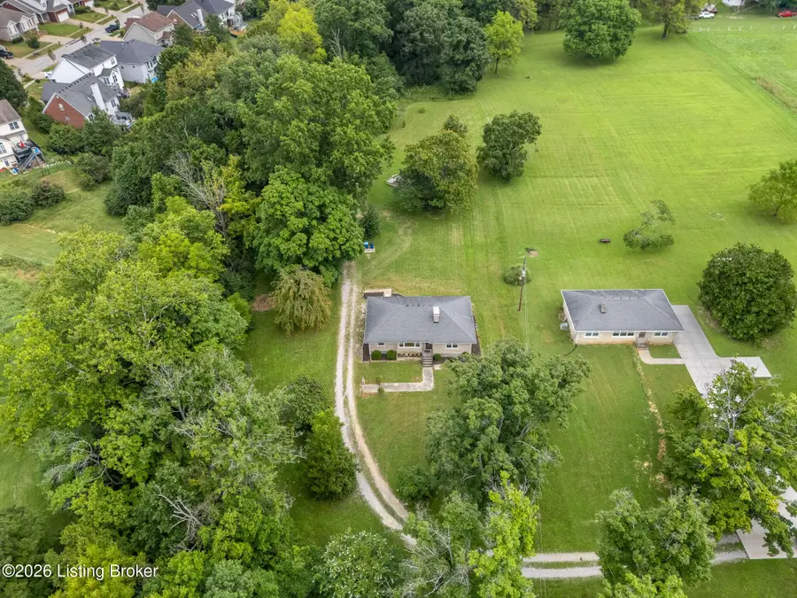 9523 Fern Creek Rd, Louisville, KY 40291 - #3