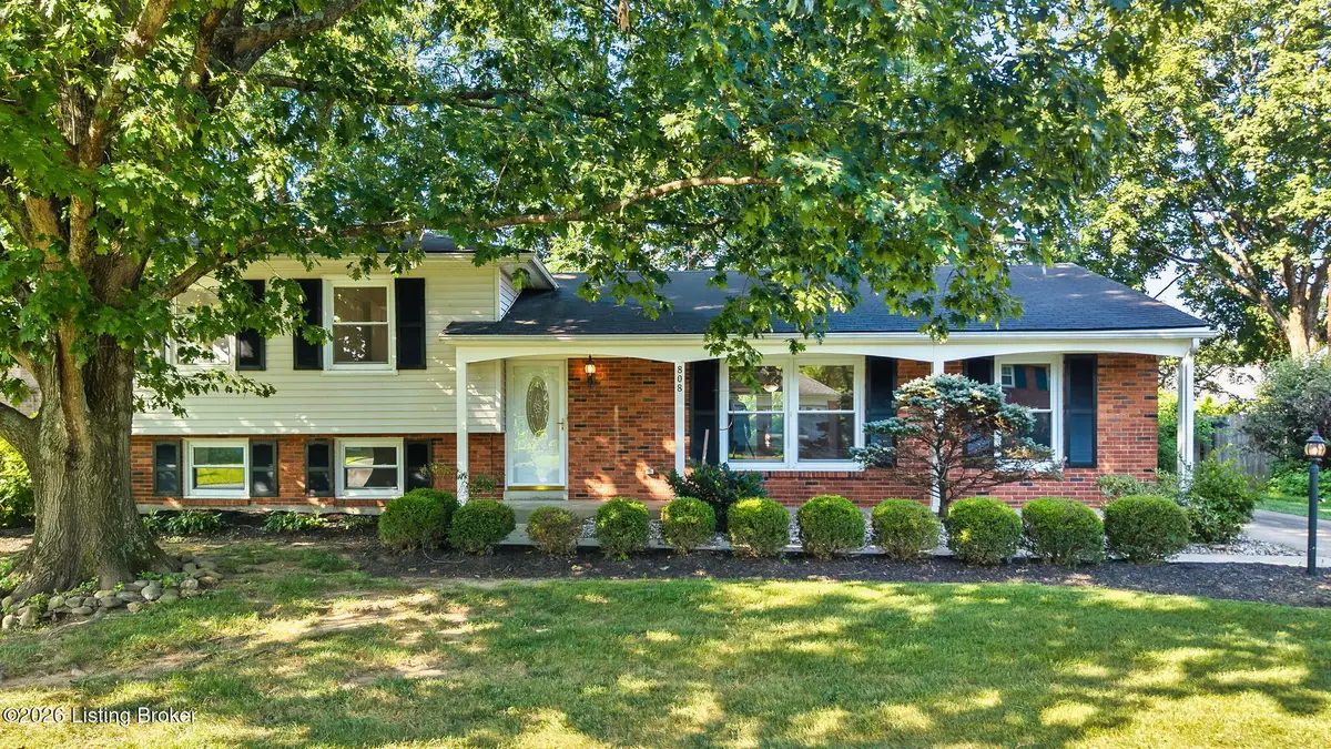 808 Foxwood Ave, Louisville, KY 40223 - #1
