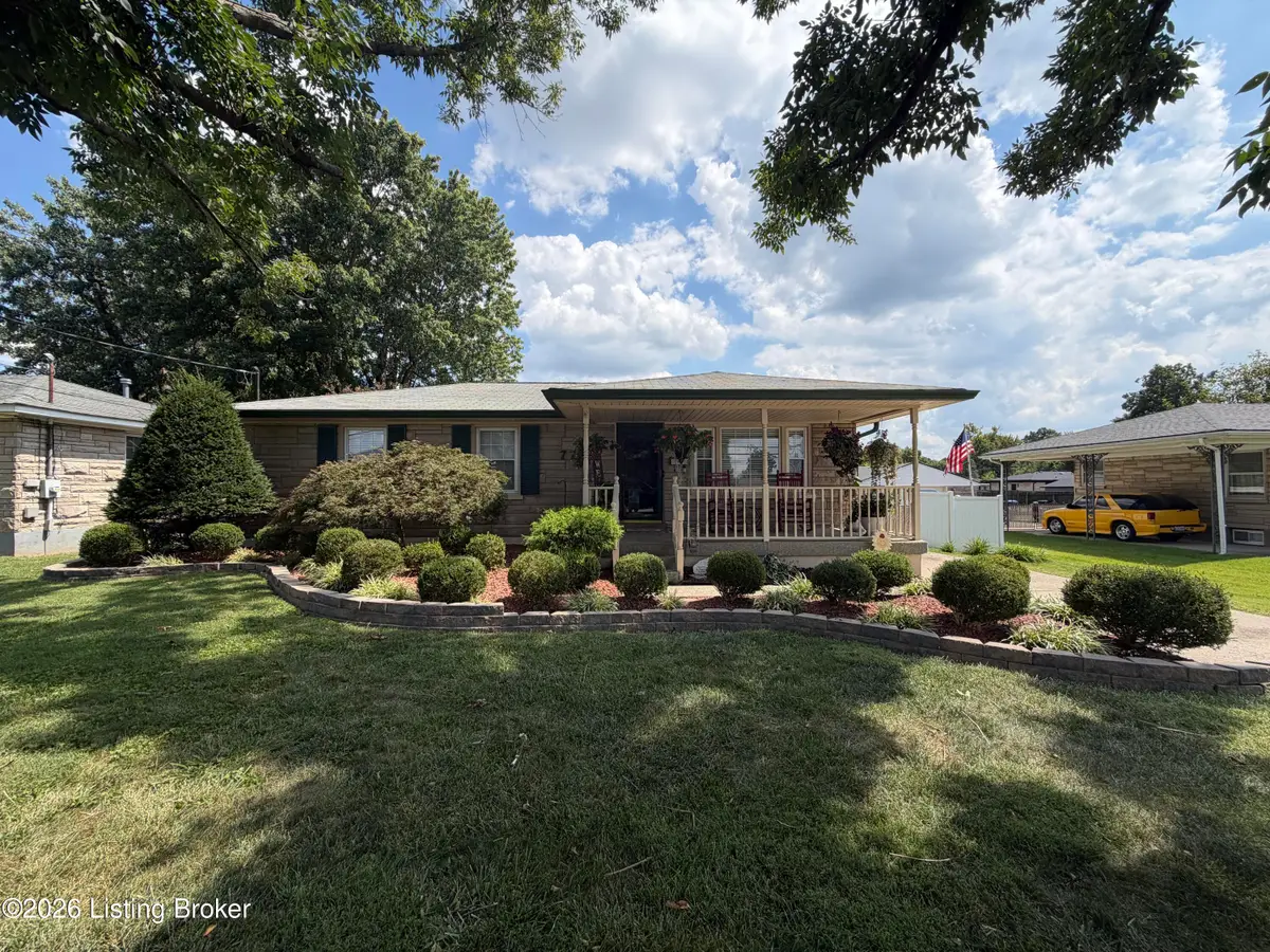 7707 Columbine Dr, Louisville, KY 40258 - #1