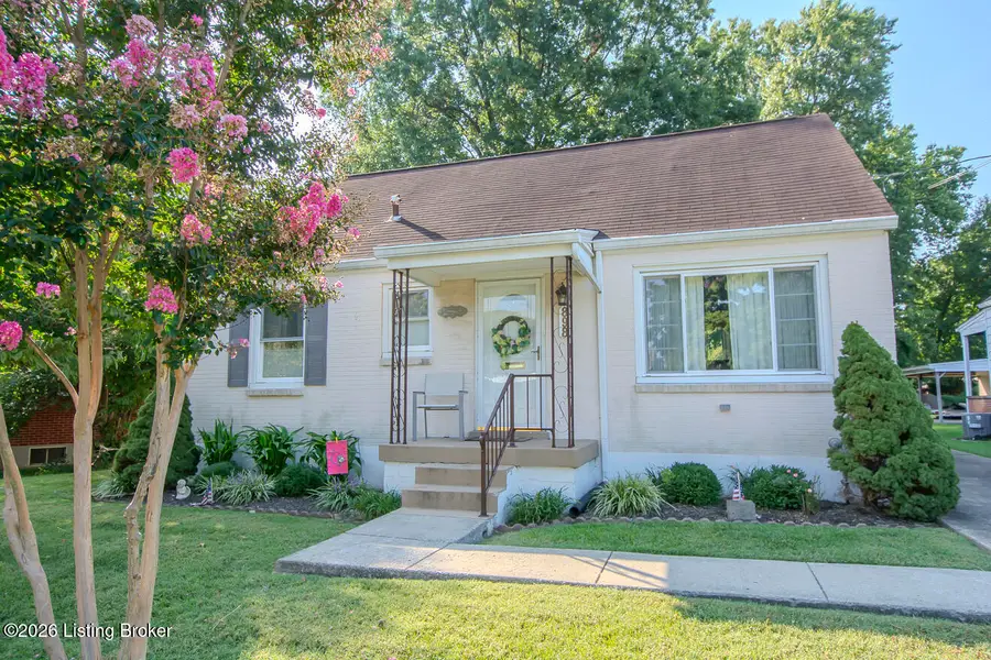 898 Molter Ave, Louisville, KY 40217 - #2