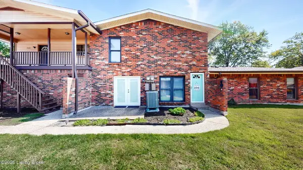 3104 Meadowside Ct, Louisville, KY 40214
