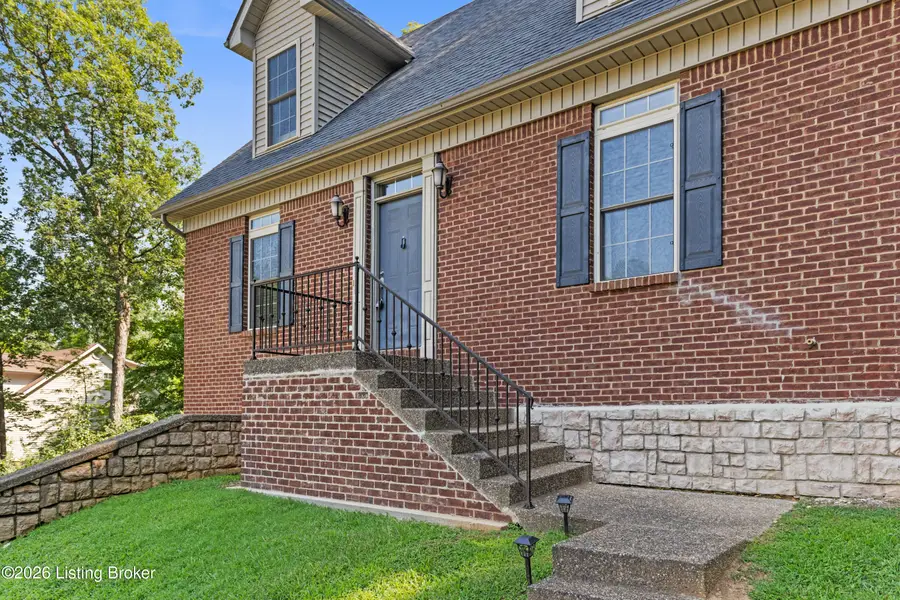 215 S Parkside Dr, Bardstown, KY 40004 - #3