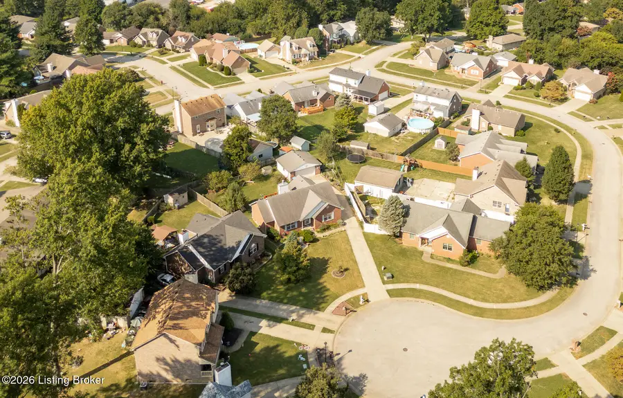 8705 Filson Fields Ct, Louisville, KY 40219 - #2