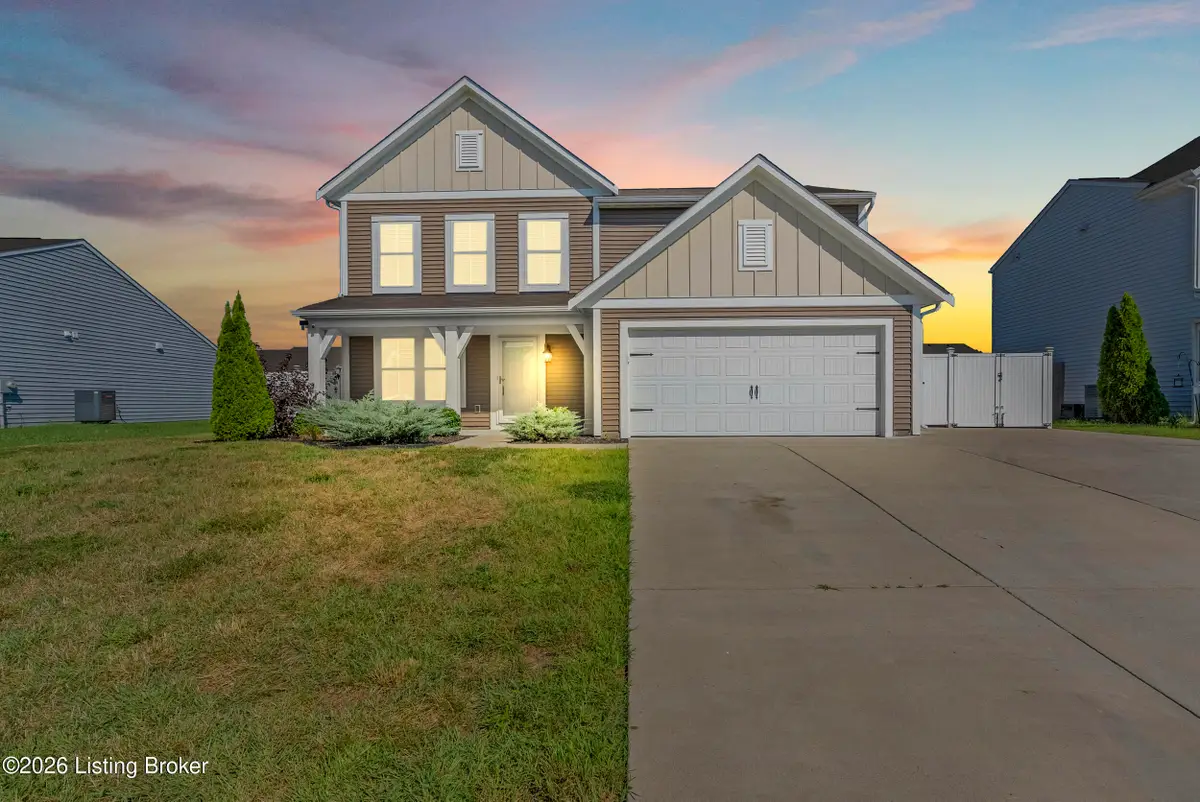 315 Boulders West Dr, Shepherdsville, KY 40165 - #1