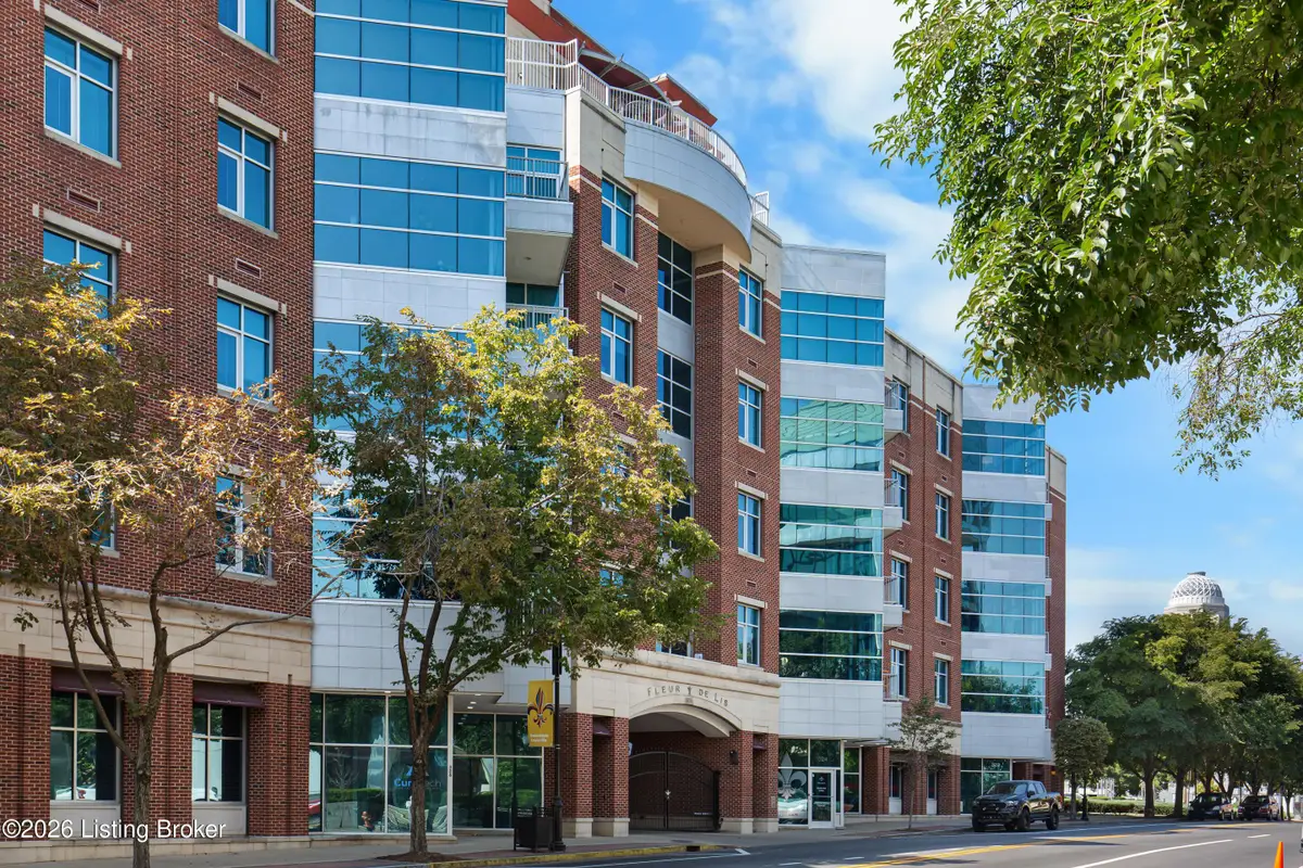 324 E Main St #419, Louisville, KY 40202 - #1