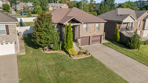 7610 Pavilion Park Rd, Louisville, KY 40214